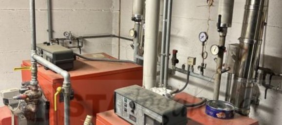 23-Zimmer Villa in Erba, Italy, Nr. 3267 16