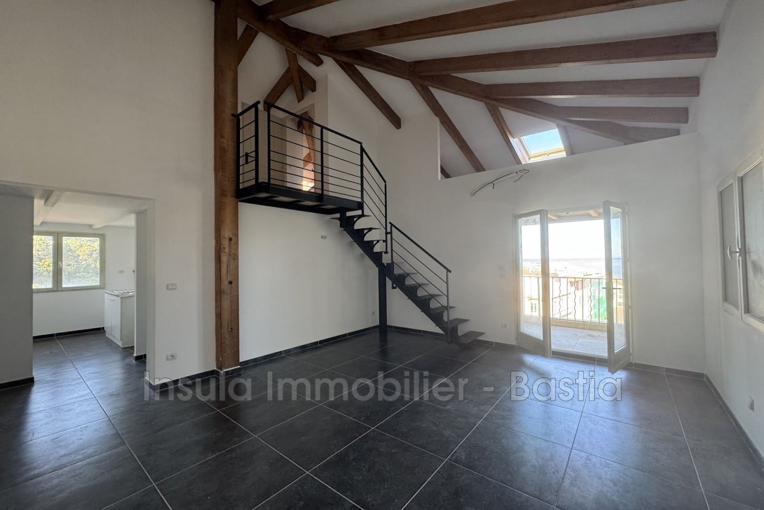 3 Schlafzimmer Doppelhaus in Brando, France, Nr. 304967