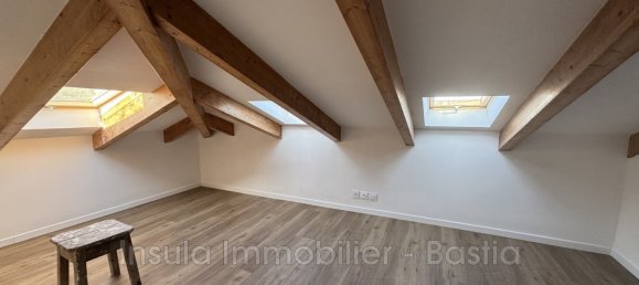 3 Schlafzimmer Doppelhaus in Brando, France, Nr. 304967 9