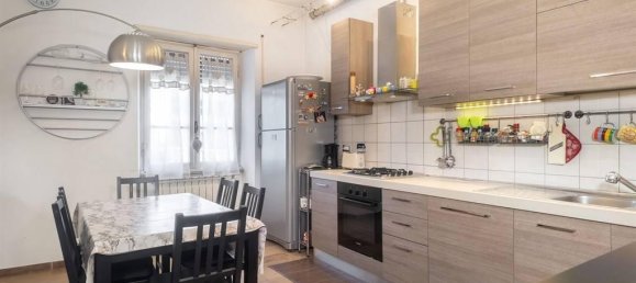 Квартира с 3 комнатами в Вальмонтоне, Италия № 32378 14