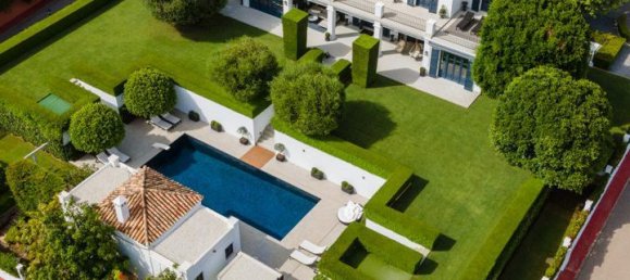 7 bedrooms Villa in Marbella, Spain No. 71939 23