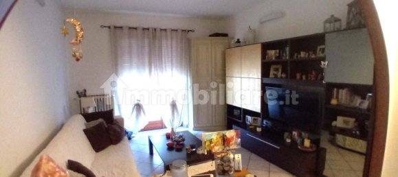 Квартира с 2 спальнями в Гринцане Кавур, Италия № 34640 3