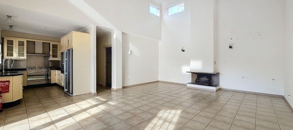 3 bedrooms Villa in Arenas, Spain No. 42717 8