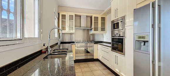 3 bedrooms Villa in Arenas, Spain No. 42717 10