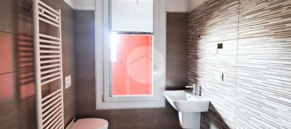 Квартира с 2 спальнями в Милан, Италия № 244357 14