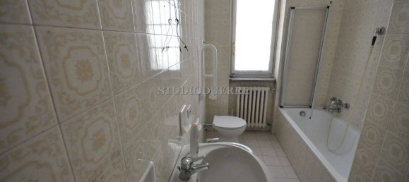 Вилла с 10 спальнями в Кадредзате, Италия № 326209 25