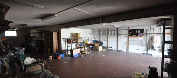 Вилла с 10 спальнями в Кадредзате, Италия № 326209 41