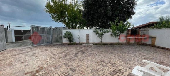 Вилла с 4 комнатами в Террачина, Италия № 126789 28