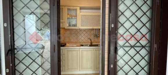 Вилла с 4 комнатами в Террачина, Италия № 126789 8