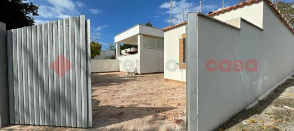 Вилла с 4 комнатами в Террачина, Италия № 126789 3