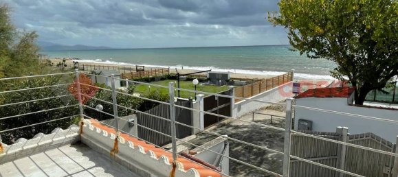 Вилла с 4 комнатами в Террачина, Италия № 126789 2