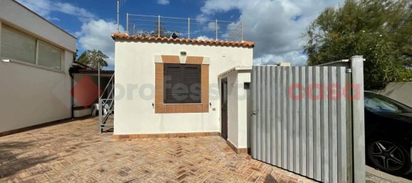 Вилла с 4 комнатами в Террачина, Италия № 126789 23