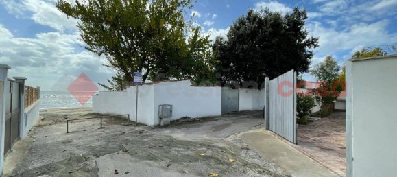 Вилла с 4 комнатами в Террачина, Италия № 126789 31