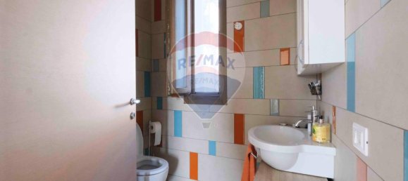 4 rooms Apartment in Jesi, Italy No. 2994 9