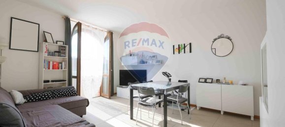 4 rooms Apartment in Jesi, Italy No. 2994 6