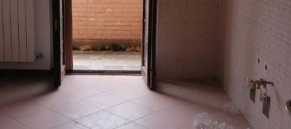 3 rooms Apartment in Casaletto Lodigiano, Italy No. 282123 6