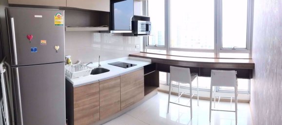 Кондоминиум с 1 спальней в Клонг Тоэй, Таиланд № 9400 4