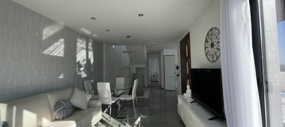 3 bedrooms Villa in Los Altos, Spain No. 7169 5