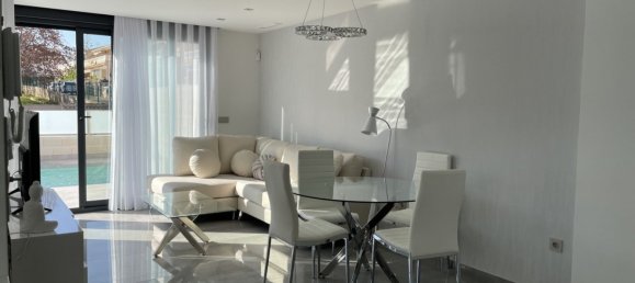 3 bedrooms Villa in Los Altos, Spain No. 7169 4