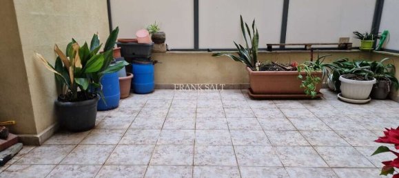 3 bedrooms Maisonette in Zabbar, Malta No. 2740 6