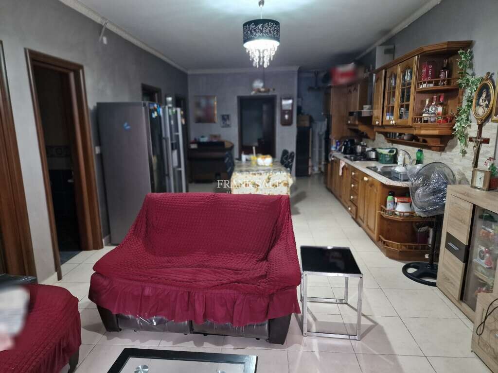 3 bedrooms Maisonette in Zabbar, Malta No. 2740