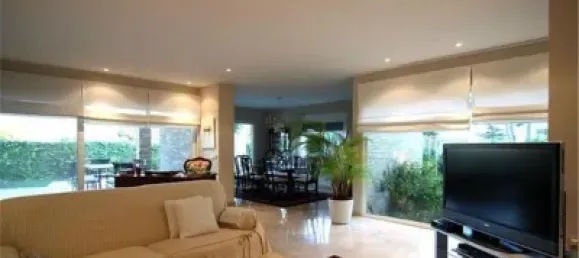 5 bedrooms Villa in Godella, Spain No. 96661 12