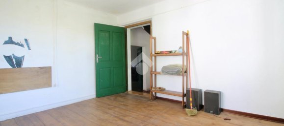 Casa de 4 divisões em Udine, Italy N.º 18132 20