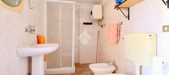 Casa de 4 divisões em Udine, Italy N.º 18132 11