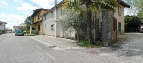 Casa de 4 divisões em Udine, Italy N.º 18132 35