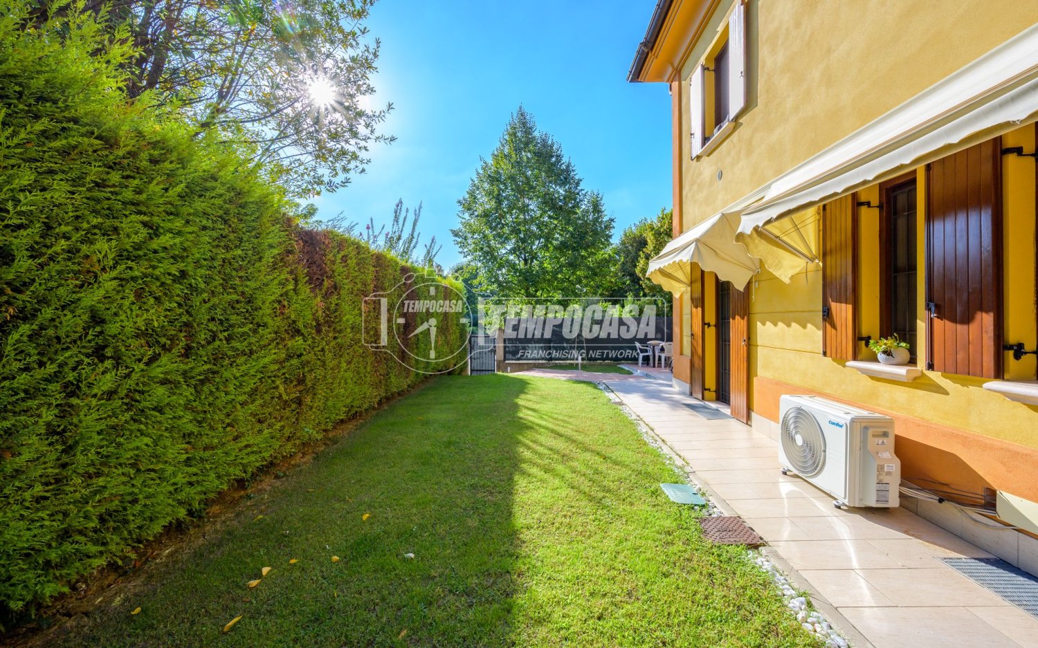 2 bedrooms Apartment in Maranello, Italy No. 378251