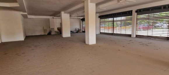 Propiedad comercial en Pomezia, Italy 440 m² No. 371533 8