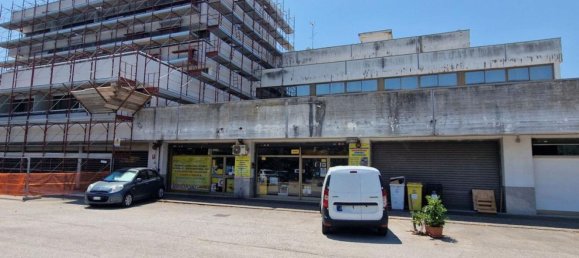 Propiedad comercial en Pomezia, Italy 440 m² No. 371533 13