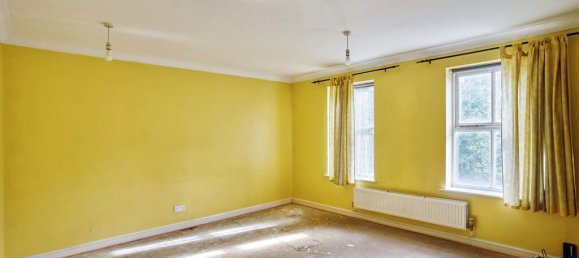 4 bedrooms Townhouse in Wembley, United Kingdom No. 6321 2