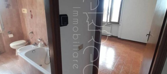 Apartamento de 4 dormitorios en Porto Mantovano, Italy No. 346777 27