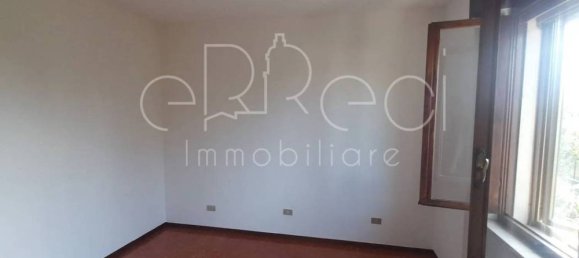 Apartamento de 4 dormitorios en Porto Mantovano, Italy No. 346777 16