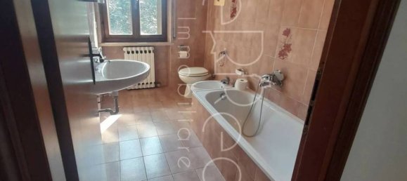 Apartamento de 4 dormitorios en Porto Mantovano, Italy No. 346777 19