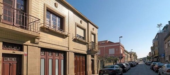 1059m² Building in Porto, Portugal No. 141038 50