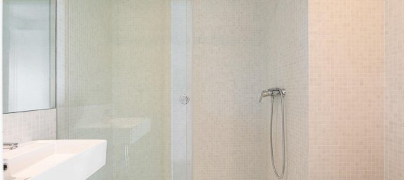 1059m² Building in Porto, Portugal No. 141038 23