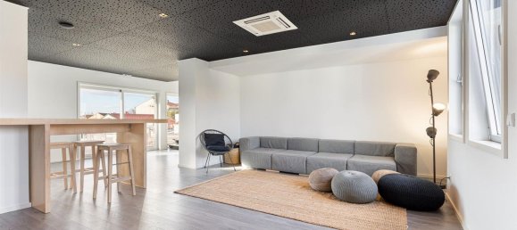 1059m² Building in Porto, Portugal No. 141038 17