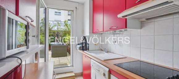 2 bedrooms Apartment in Courbevoie, France No. 172107 5