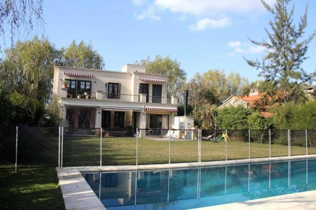 3 bedrooms House in Pilar, Argentina No. 91523