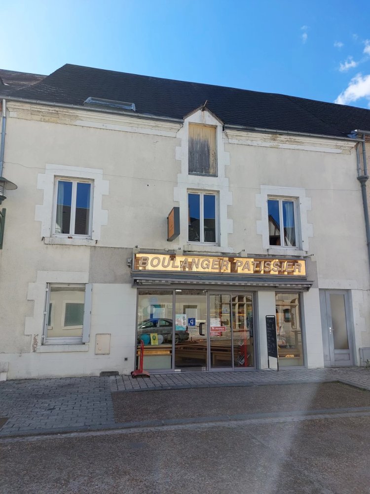 Дом с 3 спальнями в Сен-Лоран-Нуан, Франция № 252174