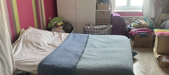 Дом с 3 спальнями в Сен-Лоран-Нуан, Франция № 252174 3