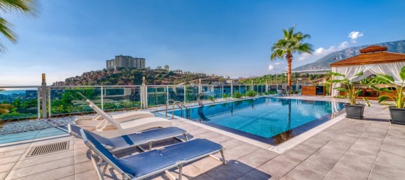 Villa 8+1 in Kargicak, Turkey No. 21907 9