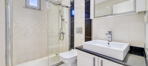 Villa 8+1 in Kargicak, Turkey No. 21907 26