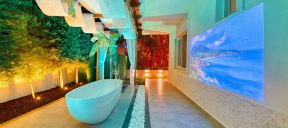 Villa 8+1 in Kargicak, Turkey No. 21907 19