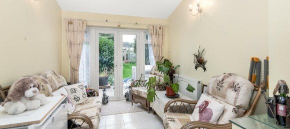 3 bedrooms Commercial property in Beckenham, United Kingdom No. 908 11