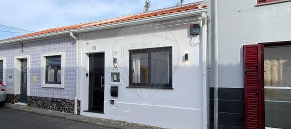 2 Schlafzimmer Haus in Praia da Vitoria, Portugal, Nr. 44267 22