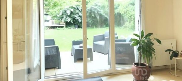 3 Schlafzimmer Wohnung in La Courneuve, France, Nr. 360415 3