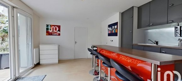 3 Schlafzimmer Wohnung in La Courneuve, France, Nr. 360415 9